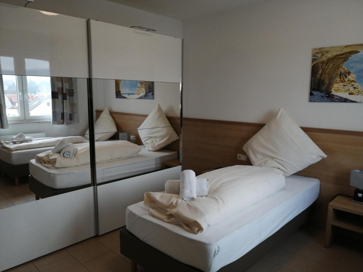 Hotel-Restaurant Zum Baeumle Süßen Extérieur photo