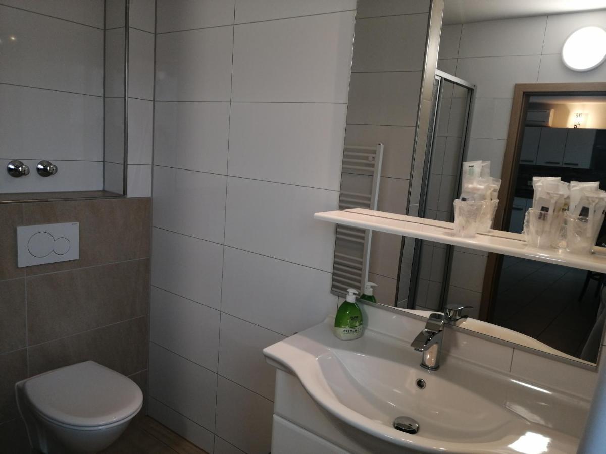 Hotel-Restaurant Zum Baeumle Süßen Extérieur photo