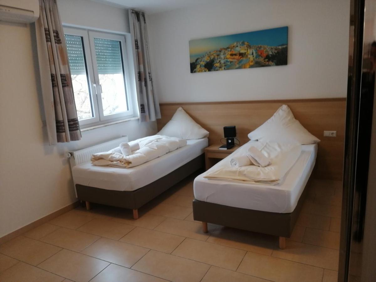 Hotel-Restaurant Zum Baeumle Süßen Extérieur photo