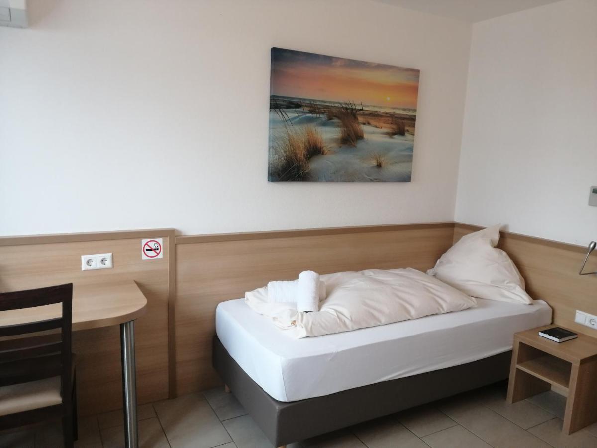 Hotel-Restaurant Zum Baeumle Süßen Extérieur photo