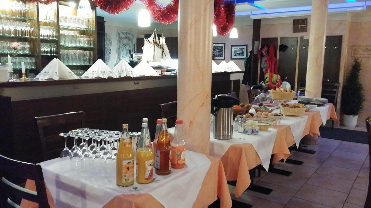Hotel-Restaurant Zum Baeumle Süßen Extérieur photo