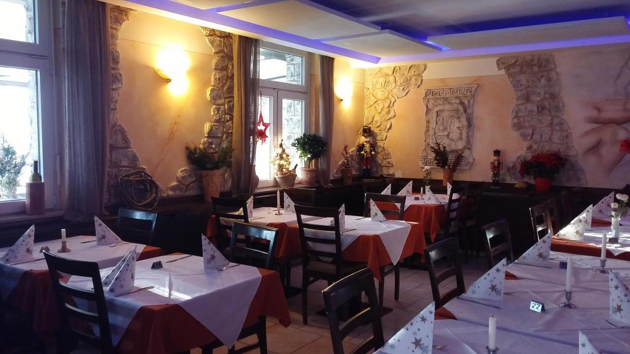 Hotel-Restaurant Zum Baeumle Süßen Extérieur photo