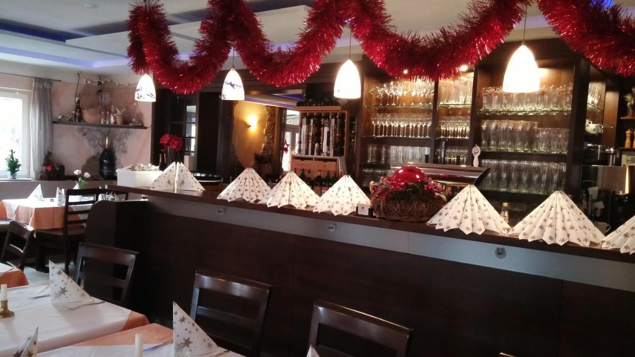 Hotel-Restaurant Zum Baeumle Süßen Extérieur photo